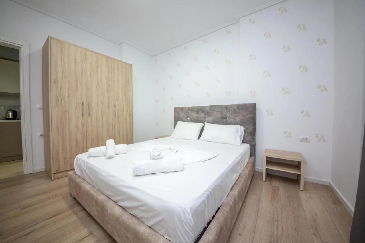 Mamma'S Apartments Sarande