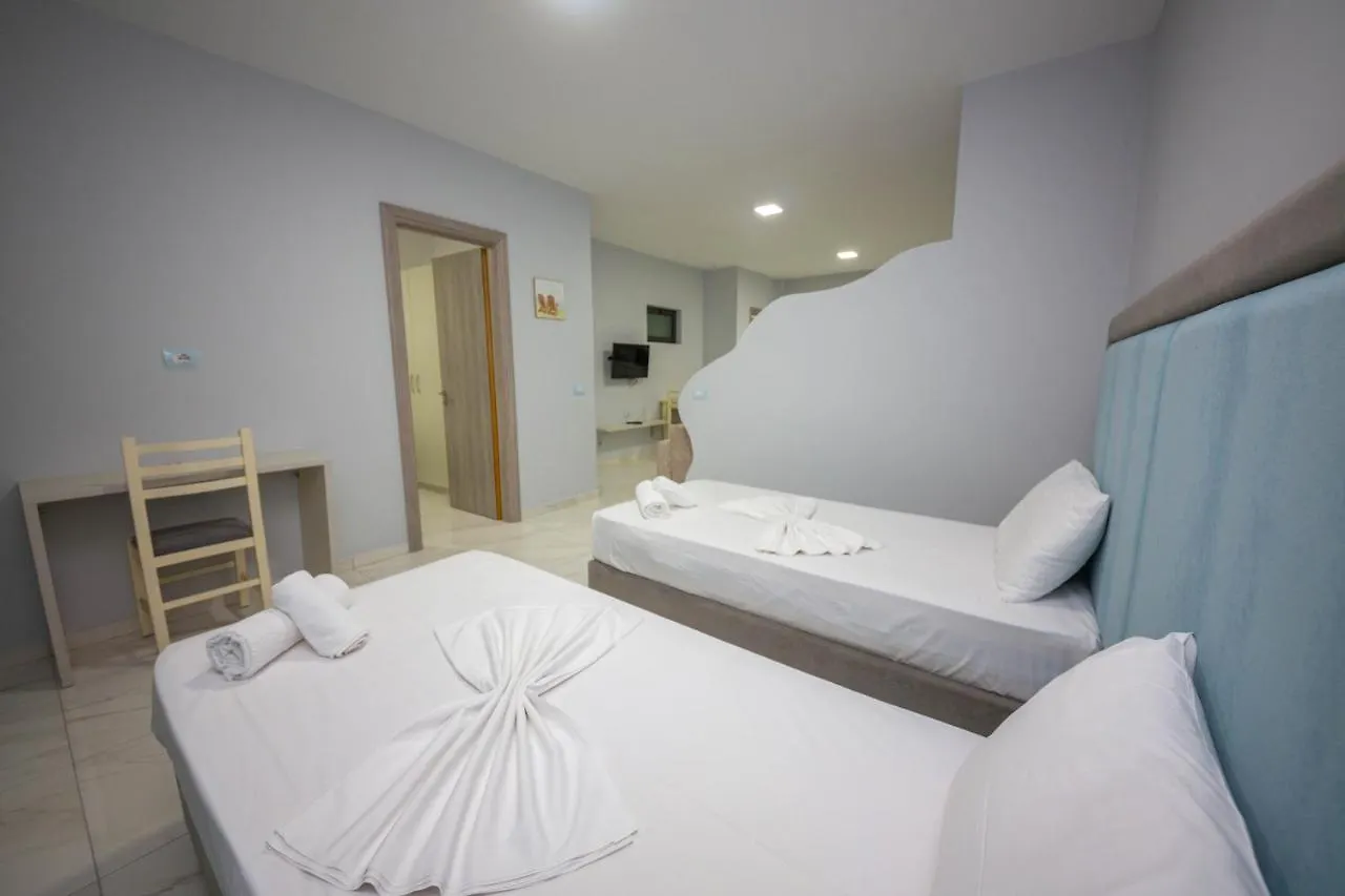 Mamma'S Apartments Sarande