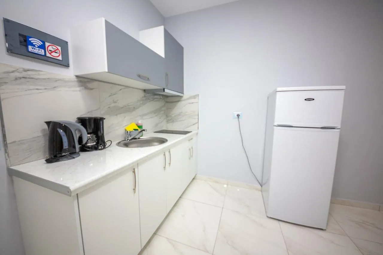 Mamma'S Apartments Sarande
